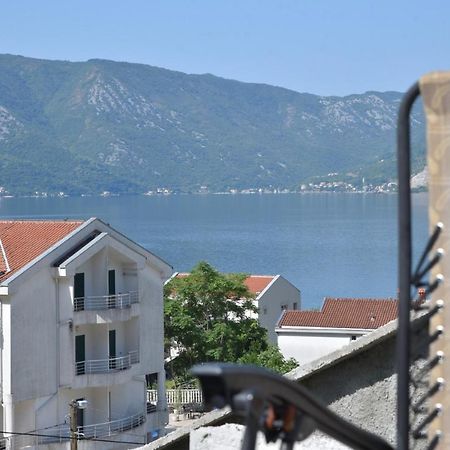 Subotic apartmani Risan Exterior foto