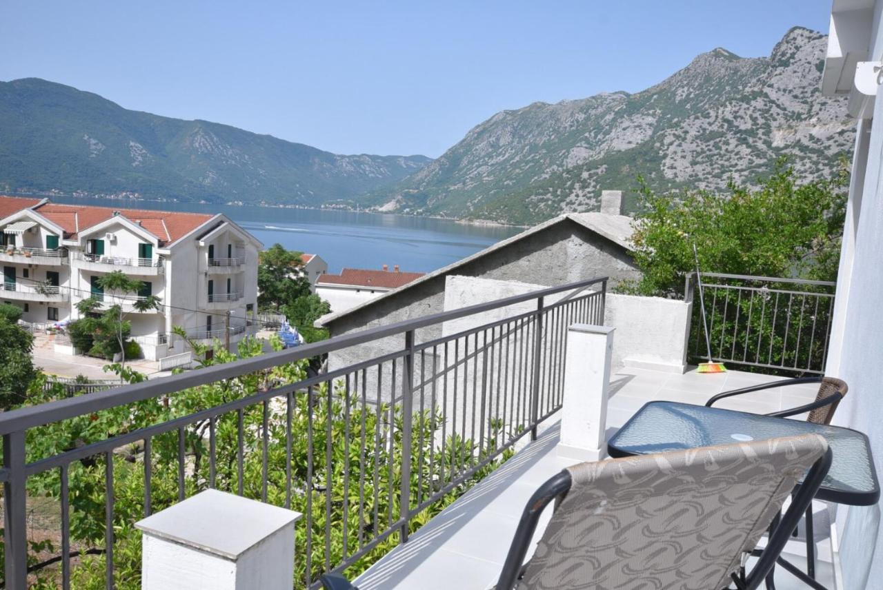 Subotic apartmani Risan Exterior foto