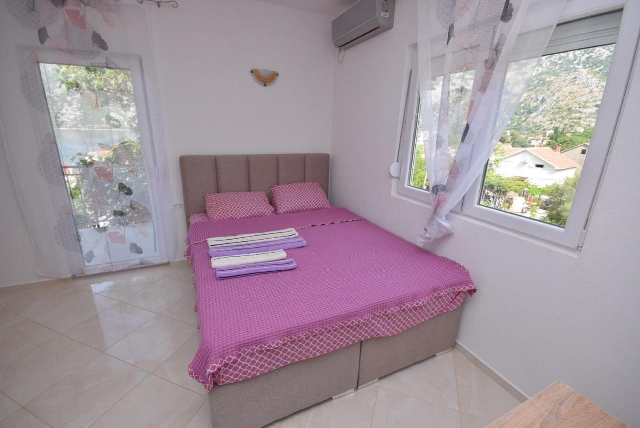 Subotic apartmani Risan Exterior foto