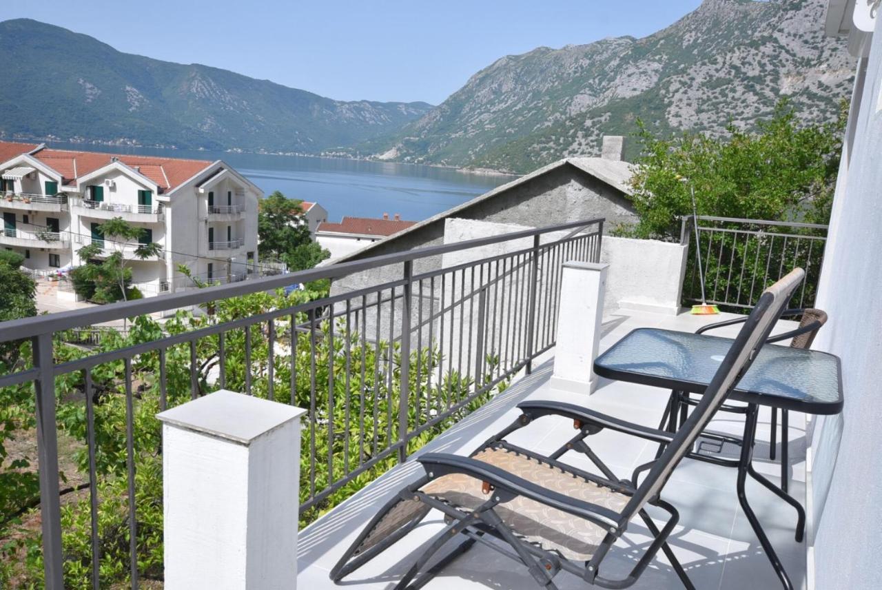 Subotic apartmani Risan Exterior foto