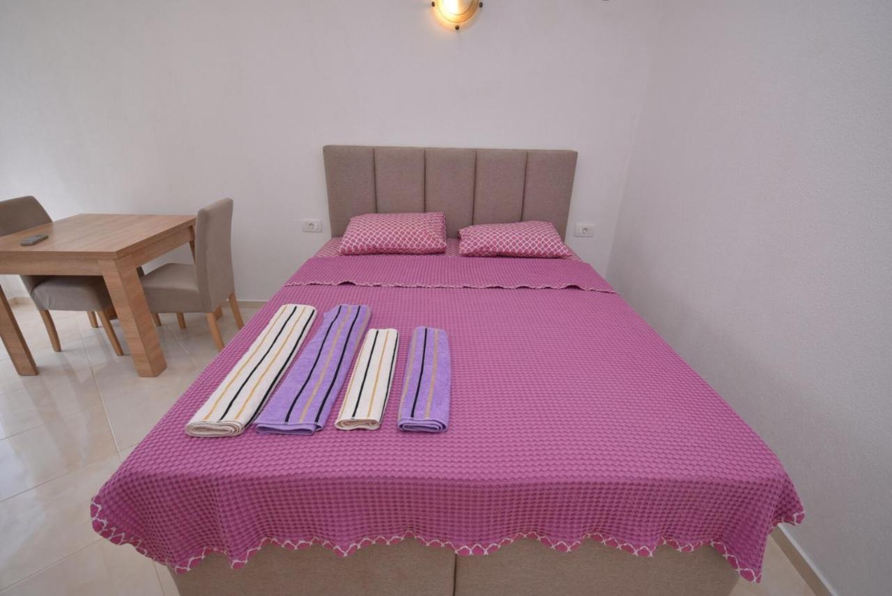 Subotic apartmani Risan Exterior foto